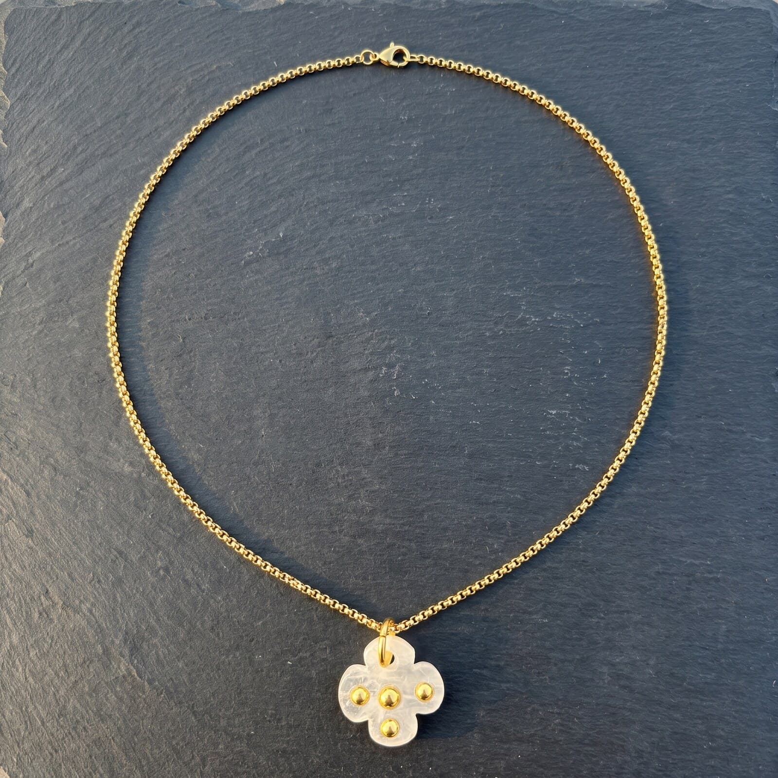 Quartz Studded Clover