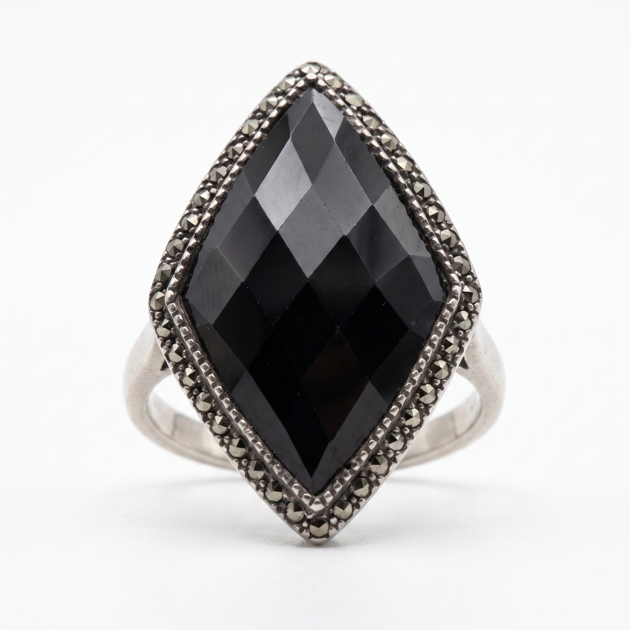 Onyx Lozenge
